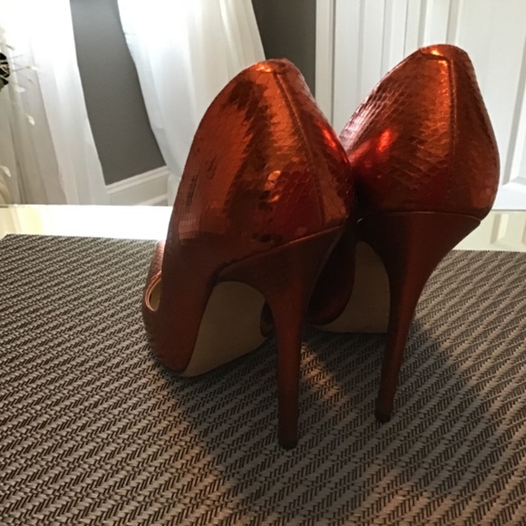 COPY - Jimmy Choo Anouk Metallic Tangerin Pumps - Picture 2 of 6